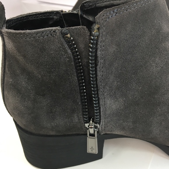 Kenneth Cole New York Dara Ankle Boots - Picture 6 of 9